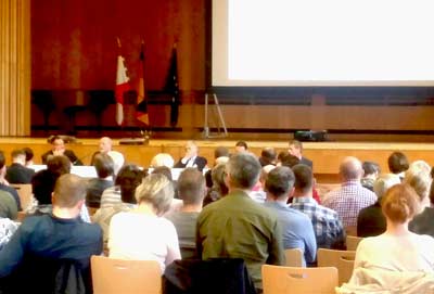 17. Berliner Forum zum Betreuungsrecht an der HWR Berlin. Das Forum ist eine Gemeinschaftsveranstaltung vom Berfsverband BdB e.V und dem Kommunalen Bildungswerk. Renommierte Referenten informieren über aktuelle Entwicklungen im Betreuungsrecht. Die Veranstaltung gehört mit seinen 140 Teoönehmer/innen zu den größten berufsspezifischen Fachtagungen in Deutschland. Im kommenden Jahr findet die Tagung am 17. Oktober wieder an der HWR Berlin