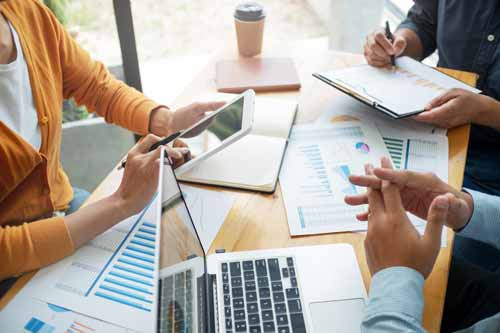 Projektmanagement- Projekte planen, leiten  und umsetzen