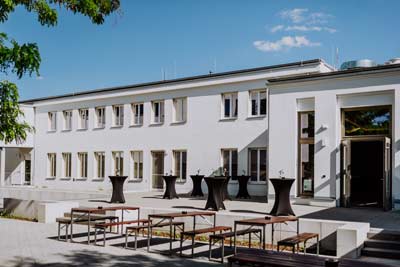 Bildungs- und Kulturhaus Peter Edel - Hinterhof